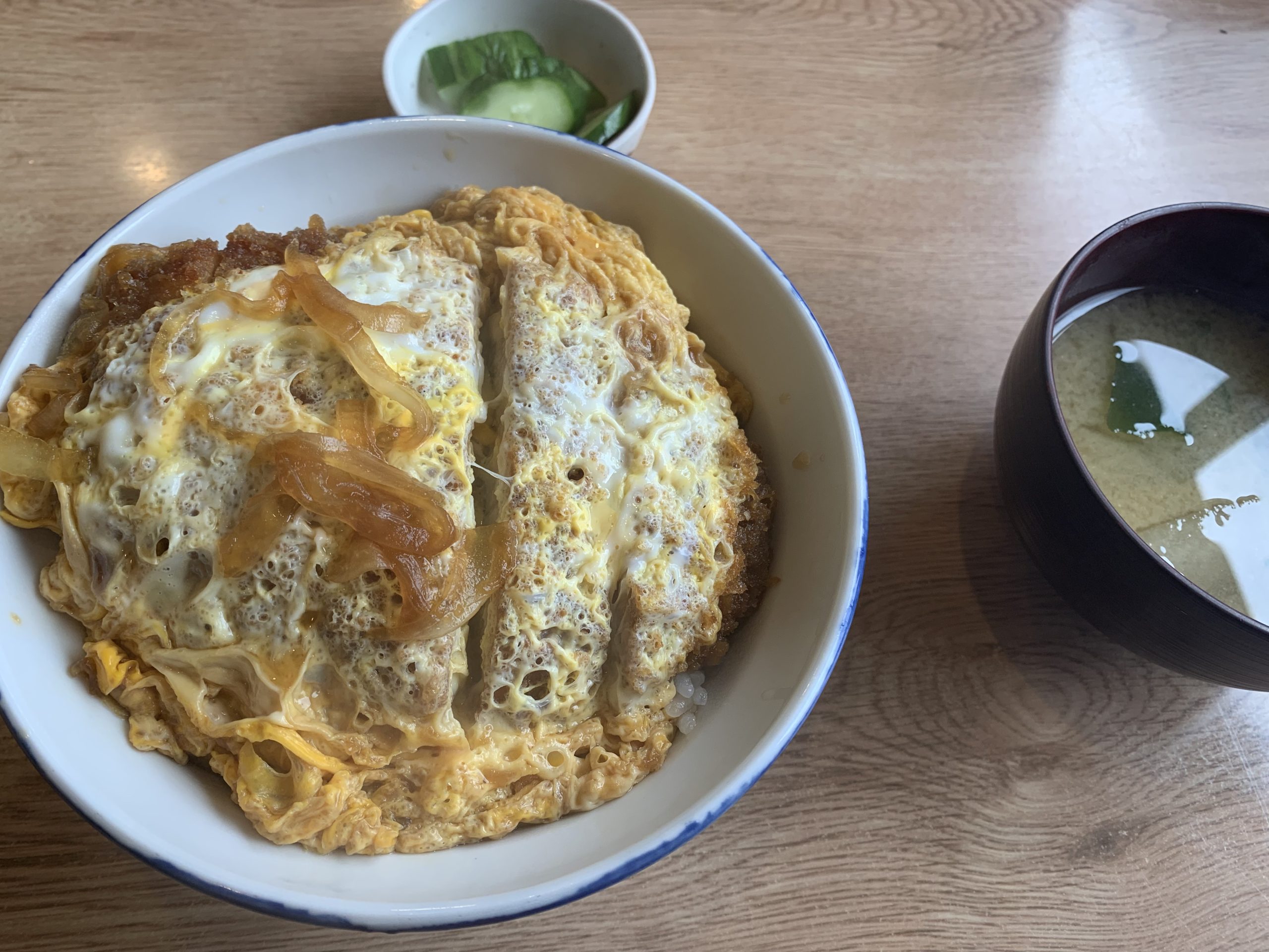 海風館カツ丼