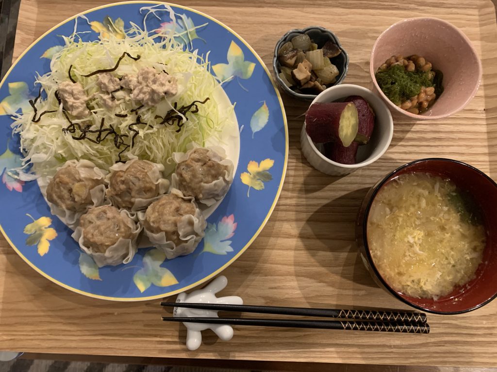 シューマイ　椎茸の玉ねぎのバター炒め