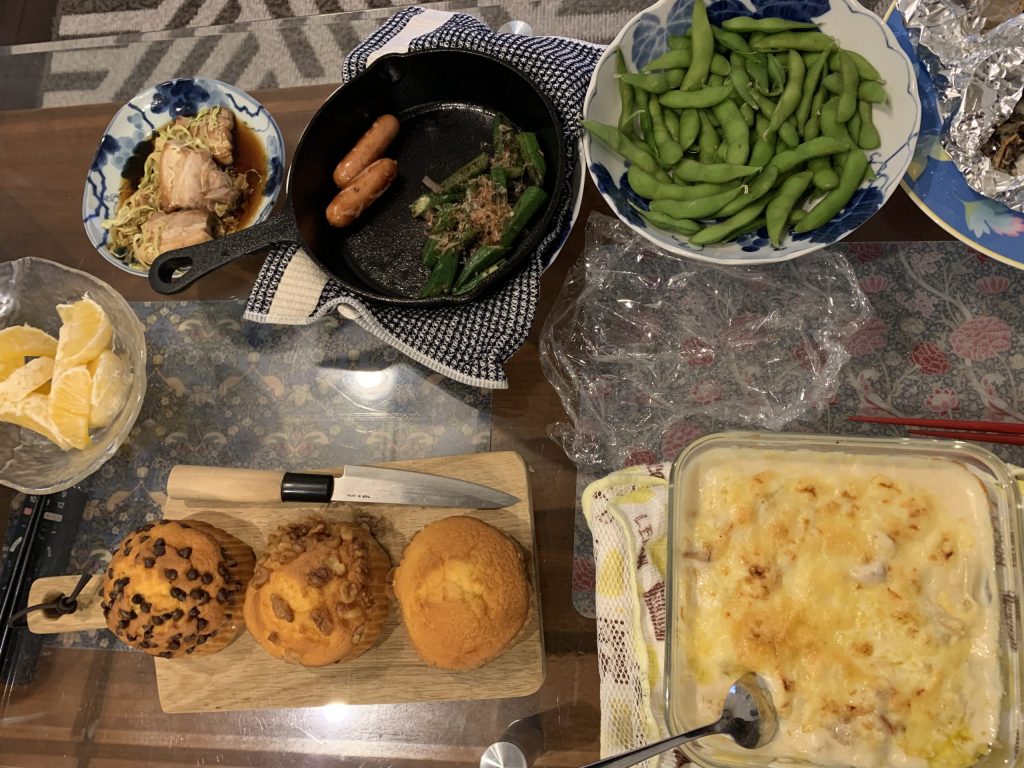 
真面目マフィン　グラタン　オクラとウィンナー鉄鍋　その他